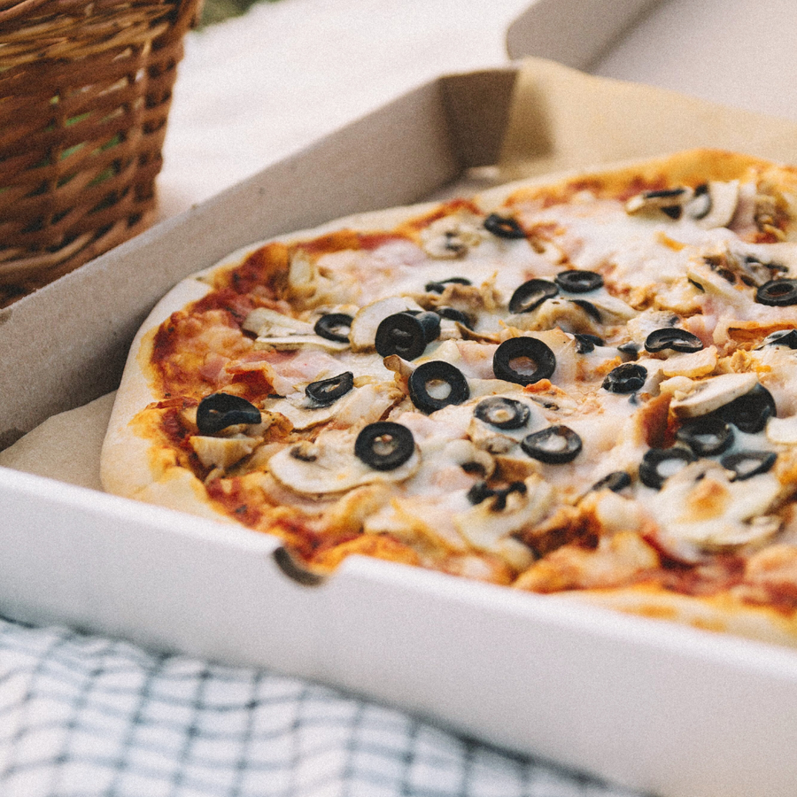 Plain Pizza Boxes