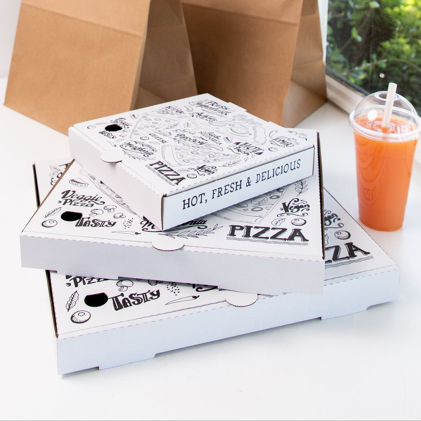 Trend Pizza Slice & Text 13" SF White - 100/Bundle
