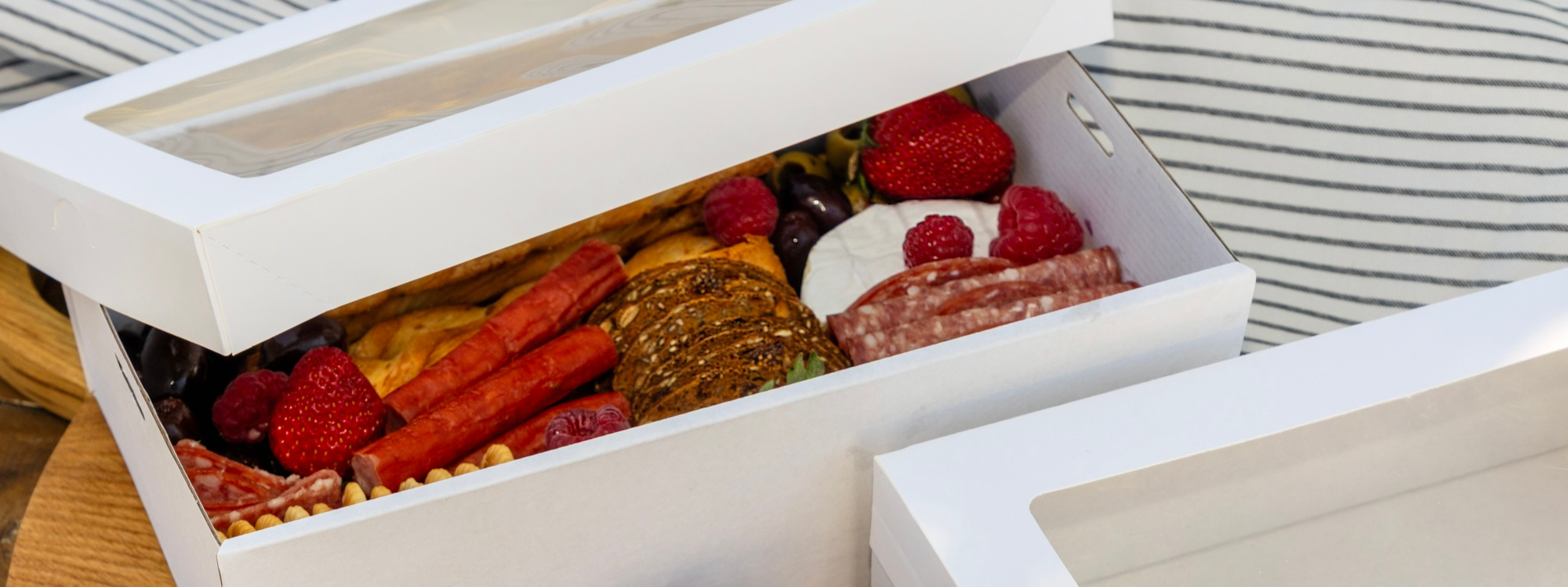 White Kraft Catering Boxes & Lids